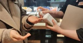 恢復(fù)堂食第一天：“本以為熬過3月就行，現(xiàn)在看來得熬到6月【重慶火鍋底料廠家】