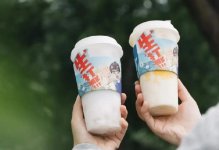 喜茶奈雪齊推，椰奶來(lái)了【重慶火鍋底料廠家公司】
