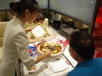 制止餐飲浪費(fèi)，不能用小份菜“一招鮮吃遍天”【重慶火鍋底料廠地址】