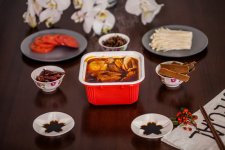 誰撐大了自熱食品的百億市場？【重慶火鍋底料廠家公司】