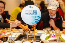 冬天的第n頓火鍋，還沒(méi)輪到你？快用這6個(gè)新招刺激顧客【重慶火鍋底料批發(fā)在哪】