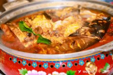 料理包“沒鍋氣”“沒營養(yǎng)”？你怎么看？2年同城開近20家直營“千平大店”：5次‘破繭成蝶’般轉(zhuǎn)型重慶火鍋底料批發(fā)在哪里