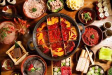 火鍋里的江湖紛爭戰(zhàn)火在即，誰會是這一沉一浮之間的“留存者”？