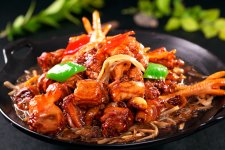 預制菜席卷餐桌，到底安全嗎？