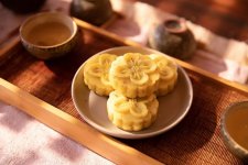 湘菜美食文化節(jié)在上海火熱開(kāi)幕，湖南味道走紅上海灘；厲行節(jié)約！中辦國(guó)辦發(fā)文：堅(jiān)決遏制餐飲消費(fèi)環(huán)節(jié)浪費(fèi)